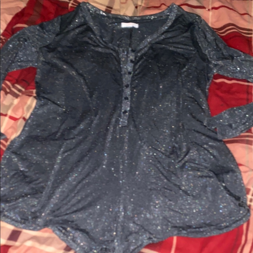 Women's Sparkly Black Top (530)